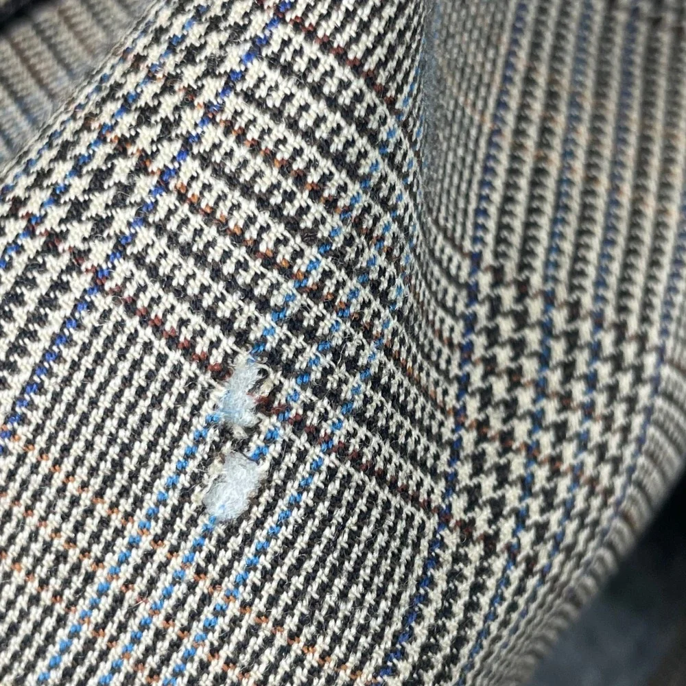 Jos. A.‎ Bank Blazer 48RG Brown Plaid Signature Collection 100% Wool Flaw Men's